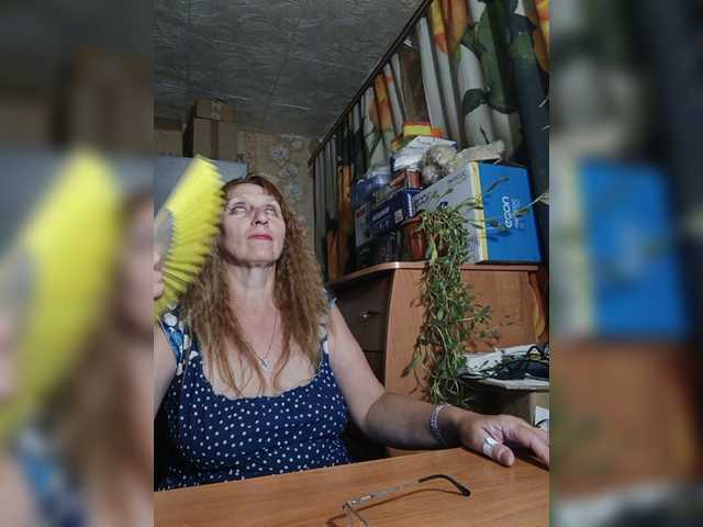 Live sex webcam photo for Sonya48 #275871330