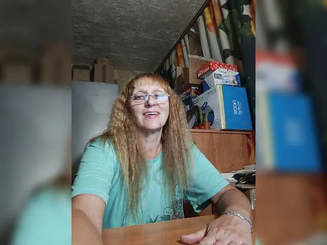 Live sex webcam photo for Sonya48 #276236453