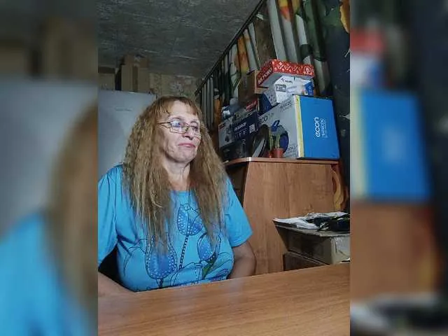 Live sex webcam photo for Sonya48 #276256393