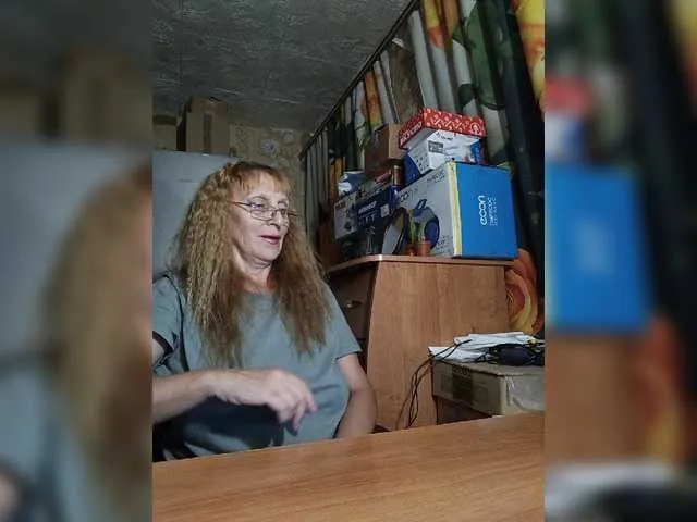 Live sex webcam photo for Sonya48 #276294653