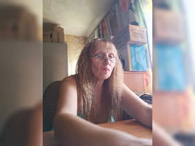 Live sex webcam photo for Sonya48 #276391937