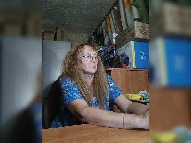 Live sex webcam photo for Sonya48 #276412552