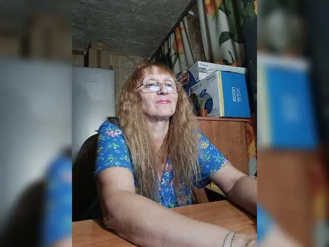 Live sex webcam photo for Sonya48 #276442187