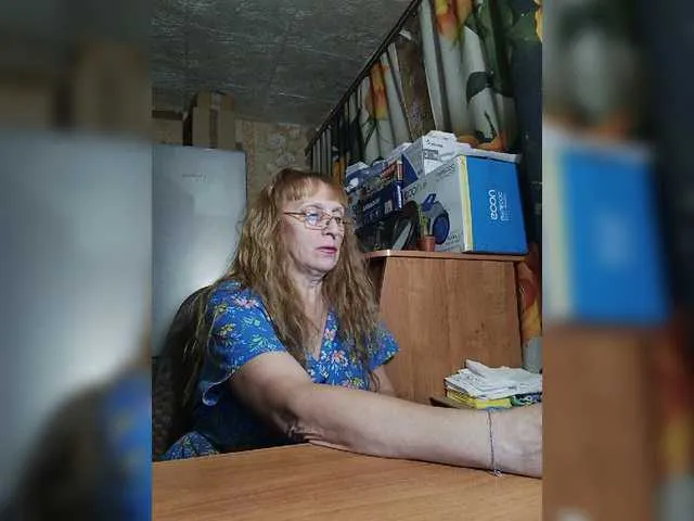 Live sex webcam photo for Sonya48 #276539642