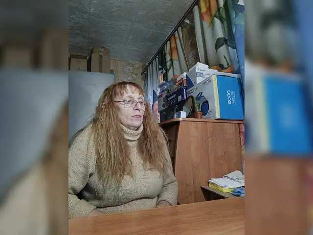 Live sex webcam photo for Sonya48 #276579377