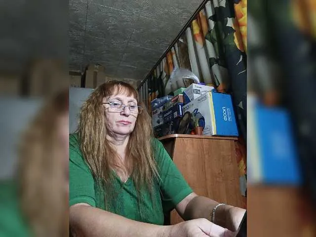 Live sex webcam photo for Sonya48 #276734275