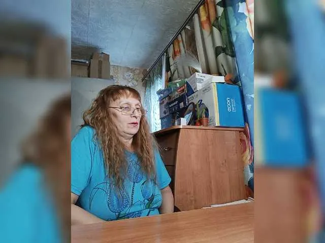 Live sex webcam photo for Sonya48 #276789321