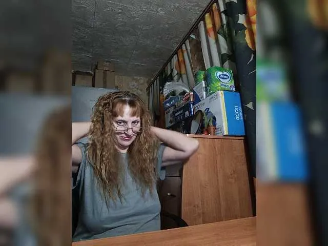 Live sex webcam photo for Sonya48 #276964013