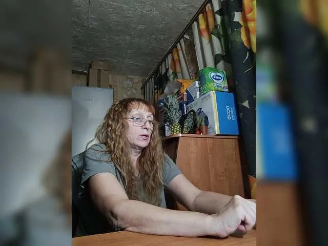 Live sex webcam photo for Sonya48 #276977931