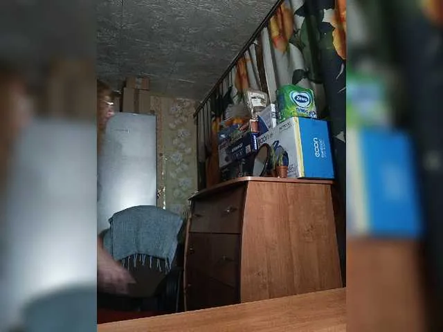 Live sex webcam photo for Sonya48 #276988342