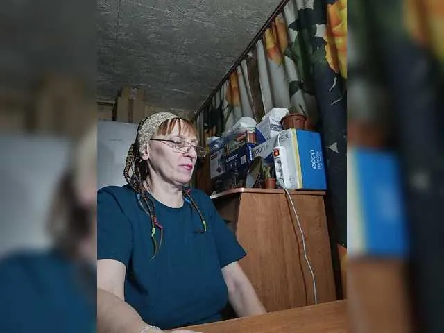 Live sex webcam photo for Sonya48 #277112963