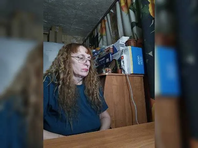 Live sex webcam photo for Sonya48 #277148225