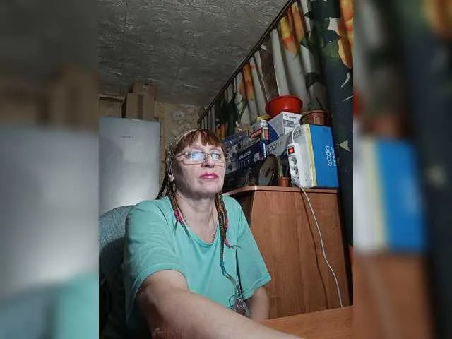 Live sex webcam photo for Sonya48 #277293443