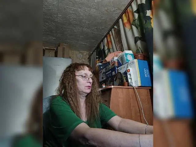 Live sex webcam photo for Sonya48 #277484869