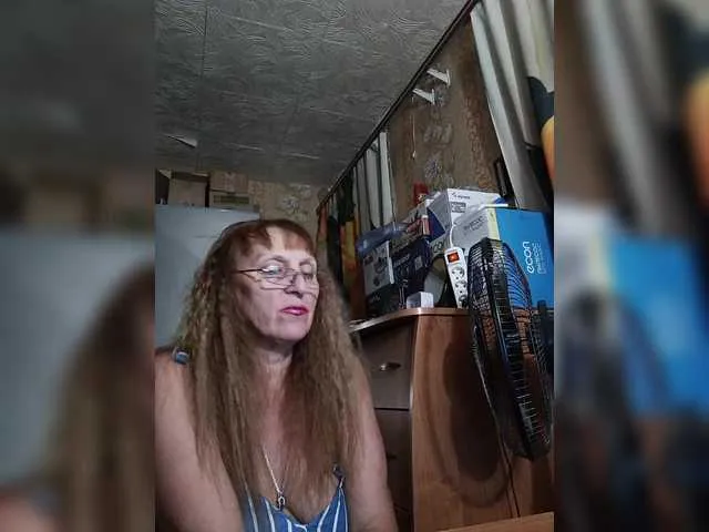 Live sex webcam photo for Sonya48 #289864728