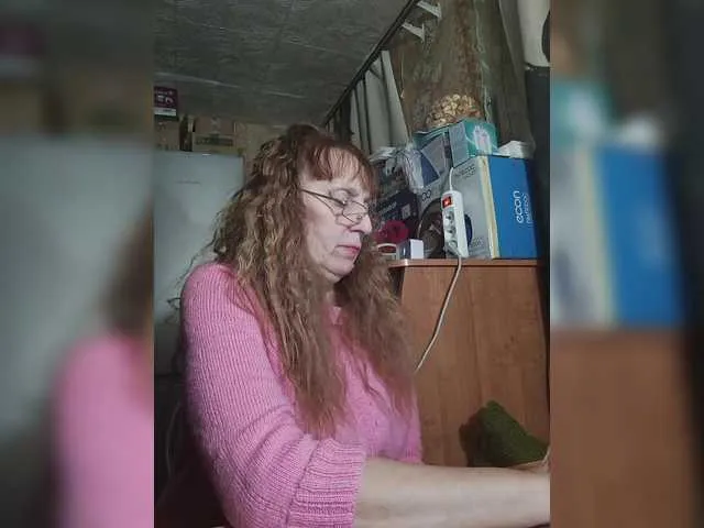 Live sex webcam photo for Sonya48 #290330939