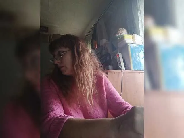 Live sex webcam photo for Sonya48 #290340628