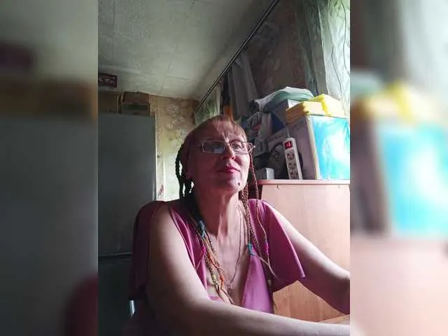 Live sex webcam photo for Sonya48 #291084061