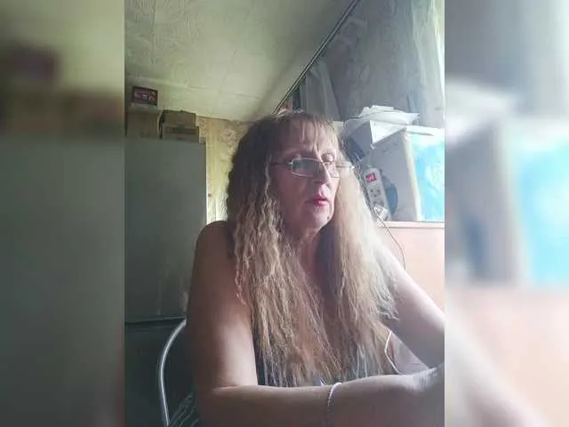 Live sex webcam photo for Sonya48 #291278868