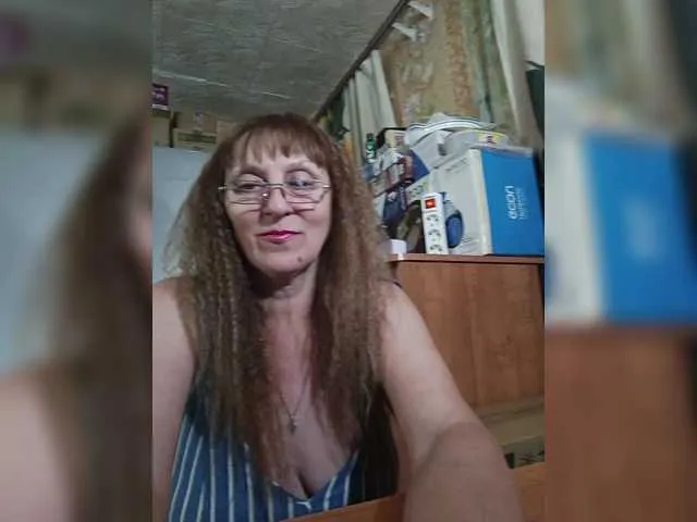 Live sex webcam photo for Sonya48 #291407202