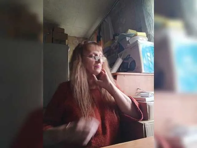 Live sex webcam photo for Sonya48 #292189818