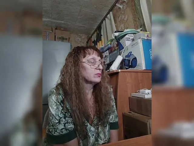 Live sex webcam photo for Sonya48 #292307846