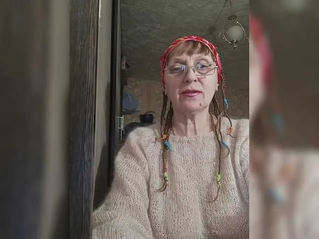 Live sex webcam photo for Sonya48 #292383005