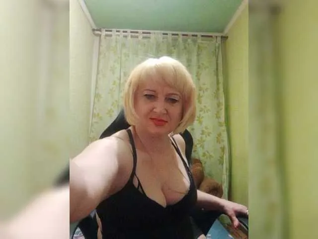 Live sex webcam photo for Sonya52 #272124813