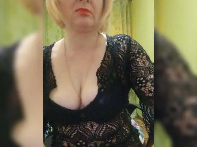 Live sex webcam photo for Sonya52 #272203365