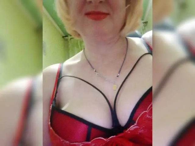 Live sex webcam photo for Sonya52 #272283582