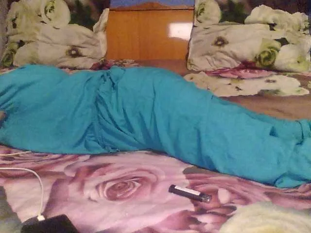 Live sex webcam photo for Sonya52 #272412818