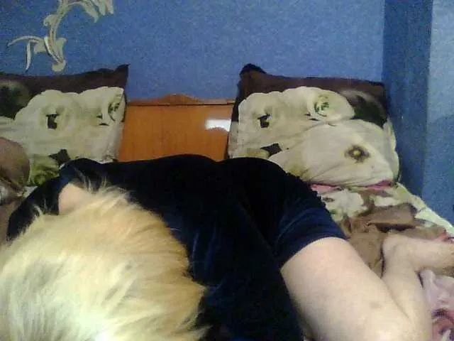 Live sex webcam photo for Sonya52 #272792003