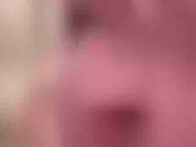 Live sex webcam photo for Sonya699 #277920038
