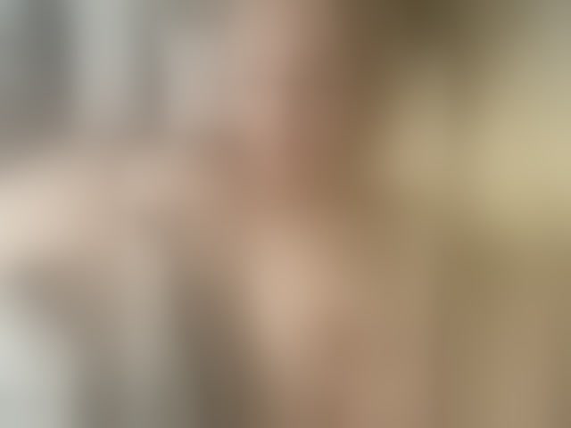Live sex webcam photo for Sonya699 #294036293