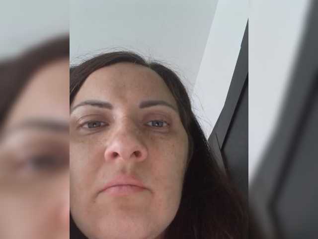 Live sex webcam photo for SonyaManya #291593736