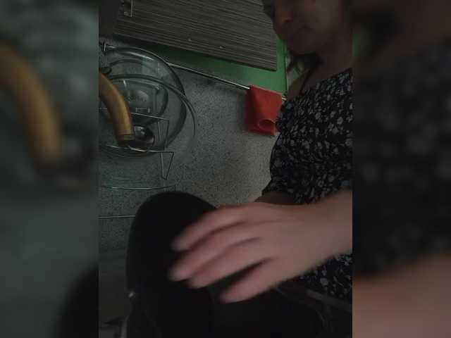 Live sex webcam photo for SonyaManya #291829493