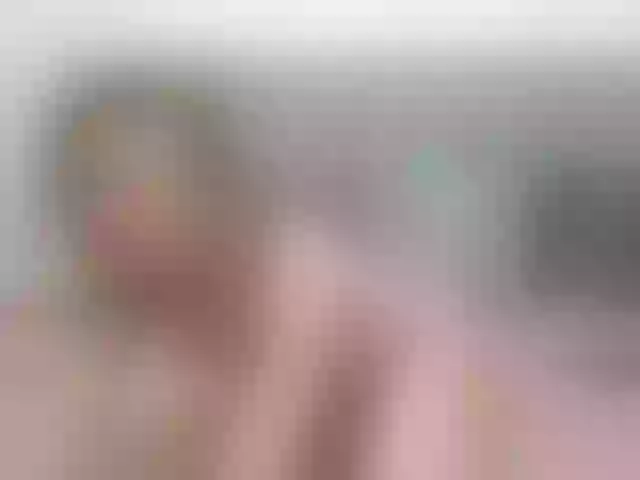 Live sex webcam photo for SopheyMoon #291384876