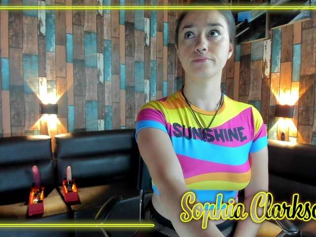 Live sex webcam photo for SophiaClarkso #274186983