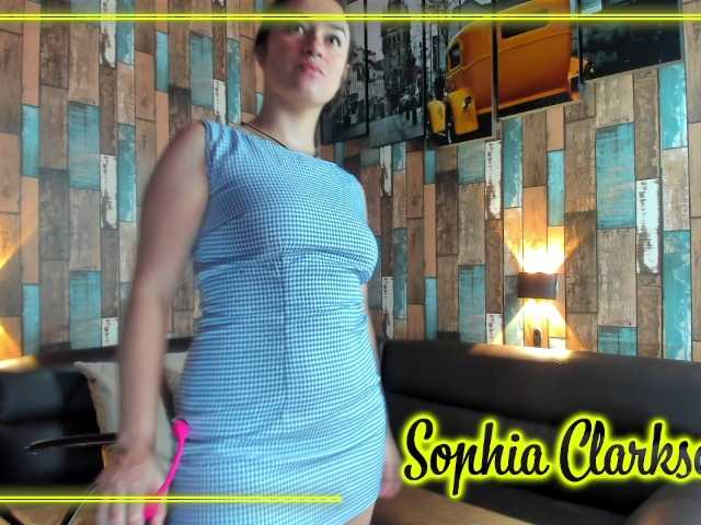 Live sex webcam photo for SophiaClarkso #274258535