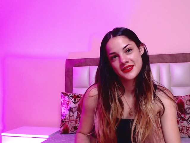 Live sex webcam photo for SophiaDuarte #272610110