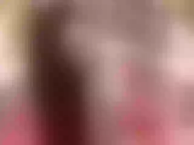 Live sex webcam photo for SophiaHanks #273959169