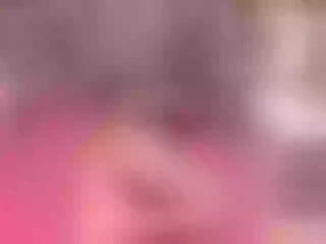 Live sex webcam photo for SophiaHanks #274002094