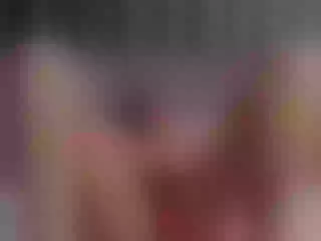 Live sex webcam photo for SophiaMya #275766470
