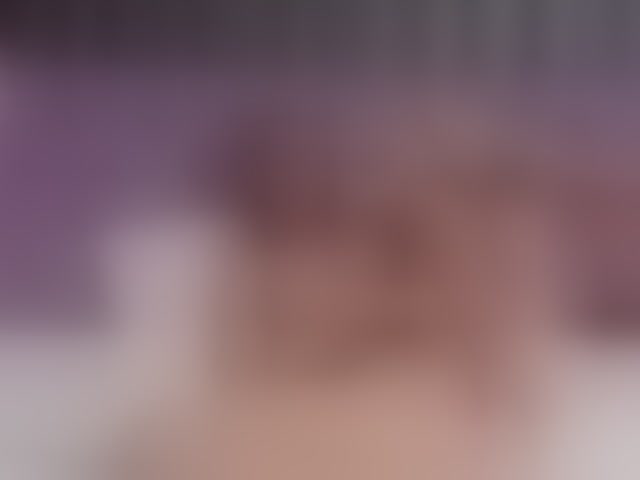 Live sex webcam photo for SophiaMya #277509934