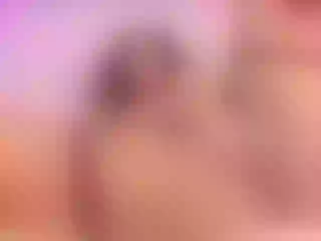 Live sex webcam photo for SophiaSmiiths #288292526
