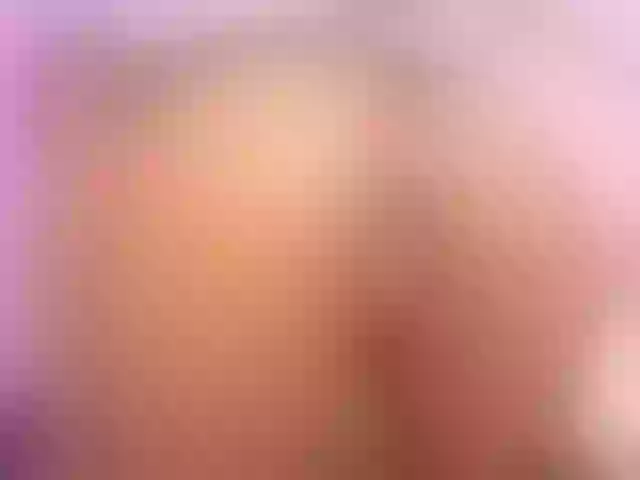 Live sex webcam photo for SophiaSmiiths #289093892