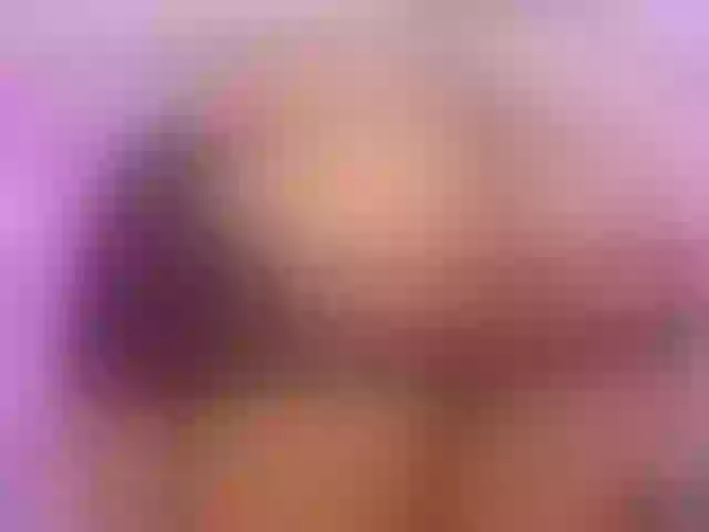 Live sex webcam photo for SophiaSmiiths #289112289