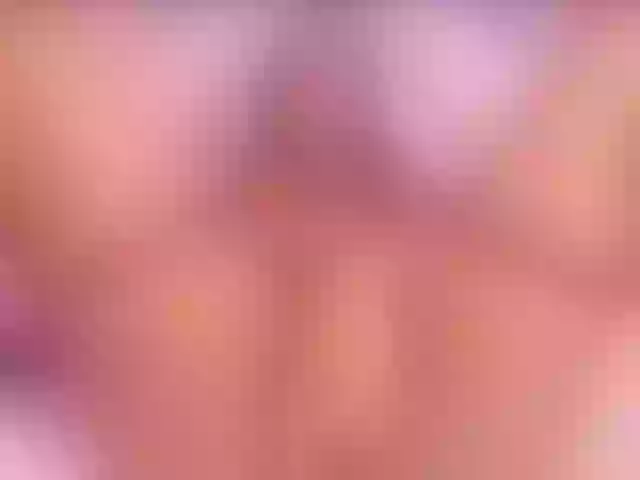 Live sex webcam photo for SophiaSmiiths #289280802