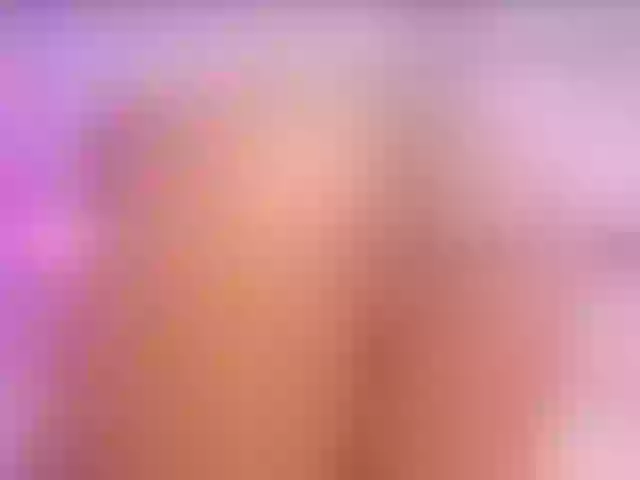 Live sex webcam photo for SophiaSmiiths #289319238