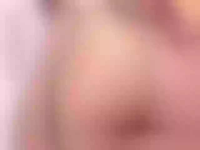 Live sex webcam photo for SophiaSmiiths #290189850